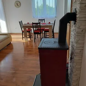 https://apartman-igy.in-istria.net